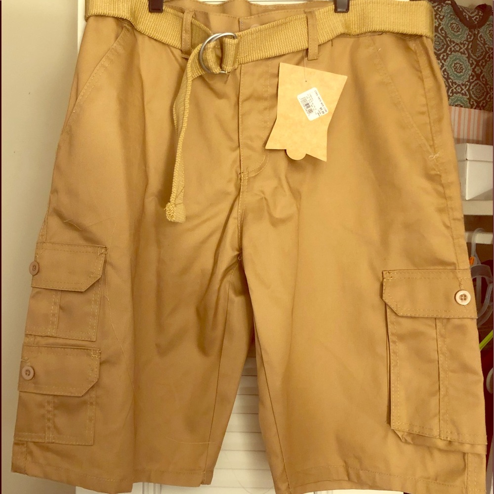 Men’s cargo shorts